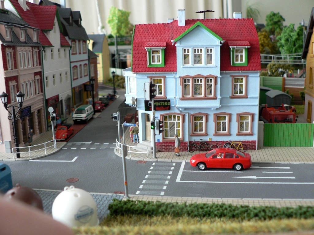 Hagenau - Einkaufsstrasse mit Verkehrsampel 1
