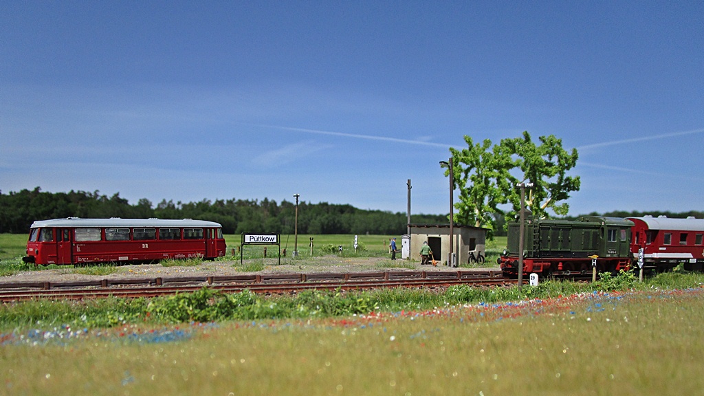 316 Zugkreuzung in Püttkow